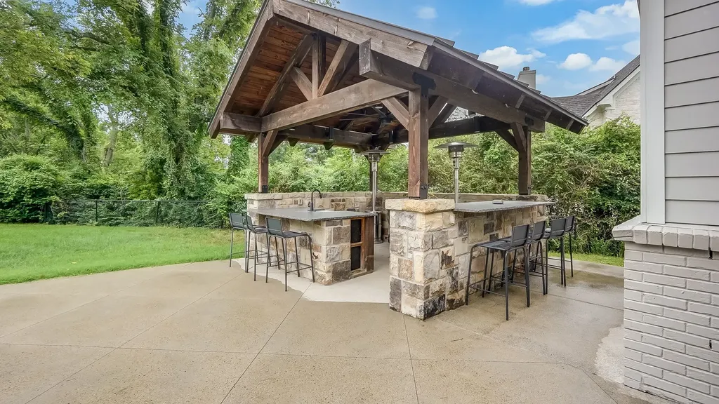 824 Clematis Drive Nashville TN 37205