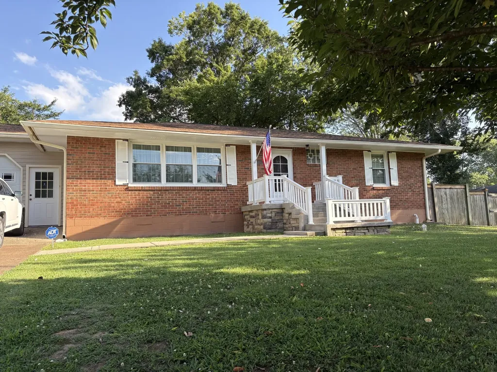 Clarksville TN, 204 Park Lane