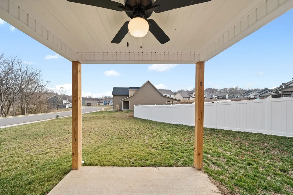 101 Lucerne Lane Clarksville TN 37040