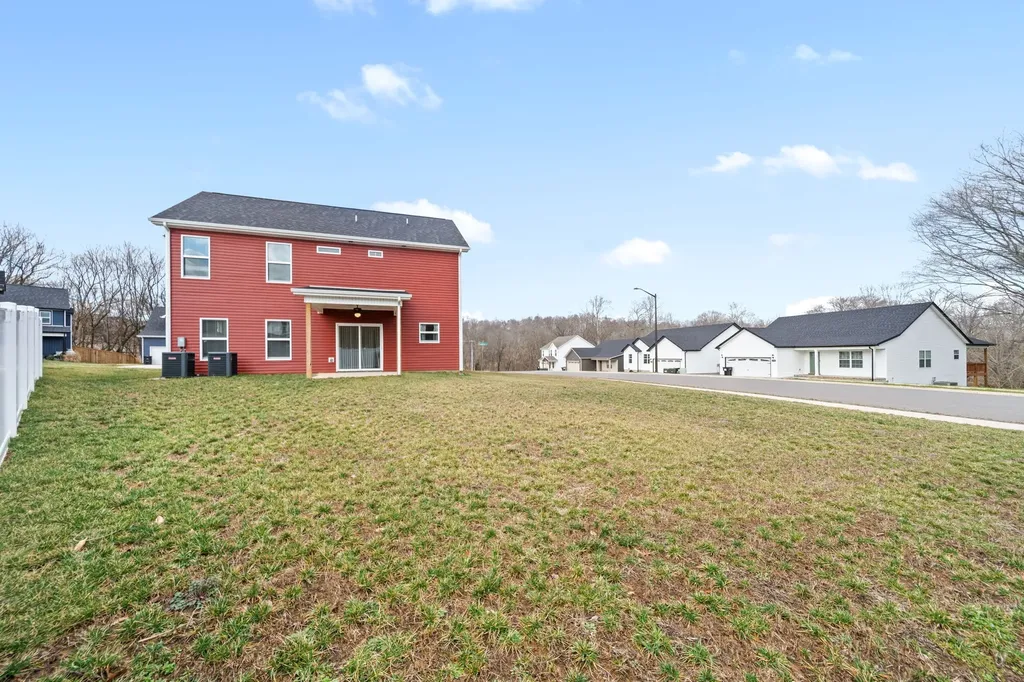 101 Lucerne Lane Clarksville TN 37040
