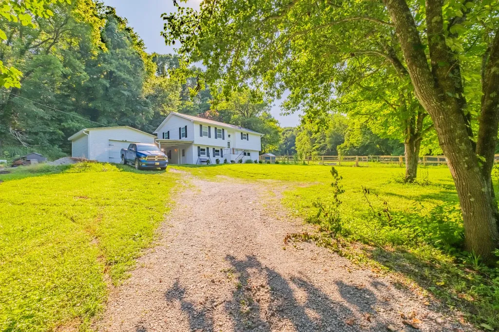 839 Old Elkton Pike Fayetteville TN 37334