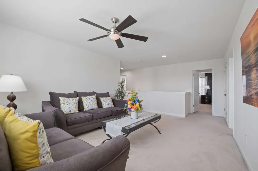 2742 Candlewick Court Murfreesboro TN 37127