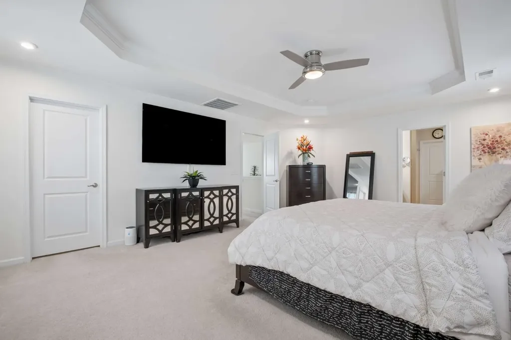2742 Candlewick Court Murfreesboro TN 37127