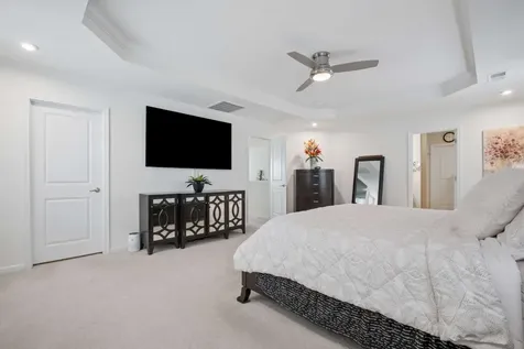 2742 Candlewick Court Murfreesboro TN 37127