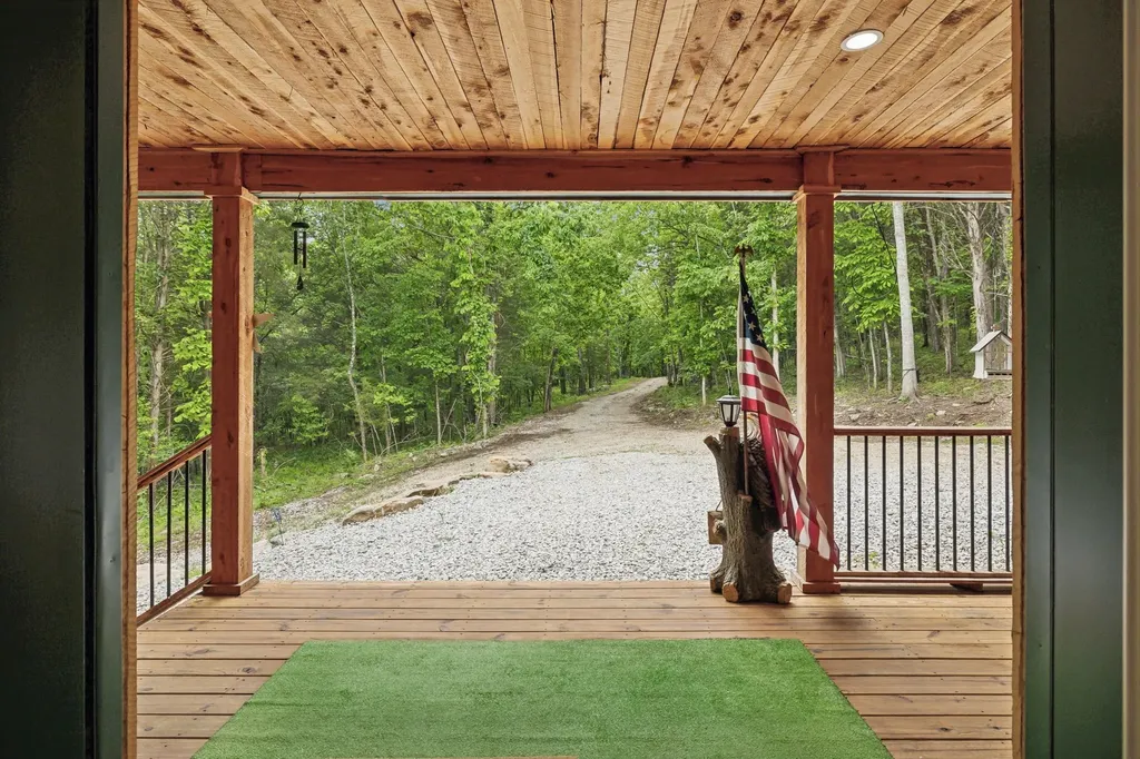 1840 Lick Creek Road Hartsville TN 37074