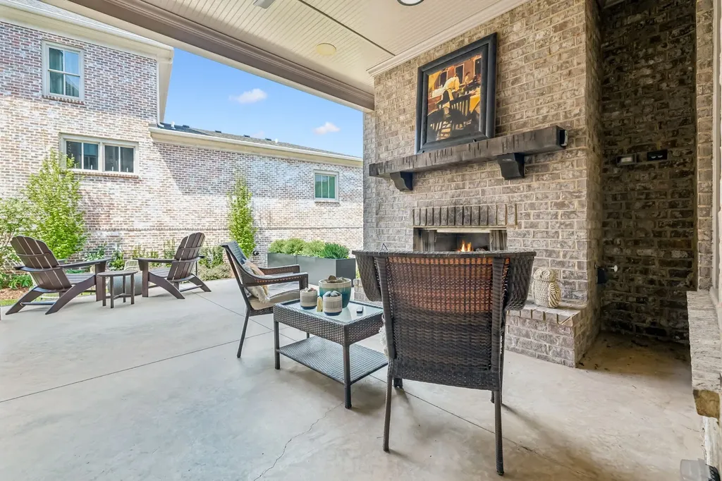1040 Falling Leaf Circle Brentwood TN 37027