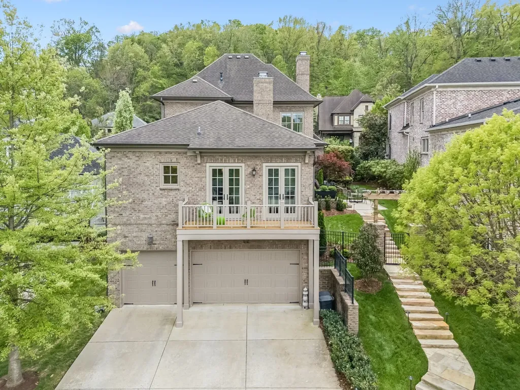1040 Falling Leaf Circle Brentwood TN 37027