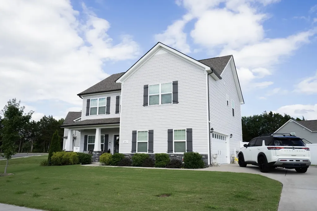 201 Durum Street Shelbyville TN 37160