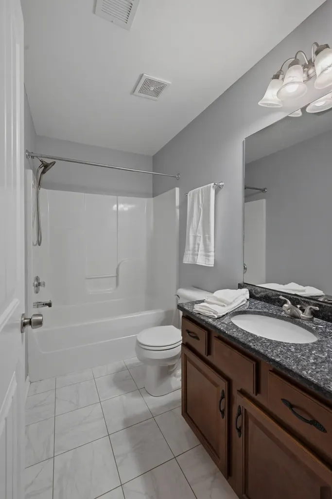 2043 Traemoor Village Drive Nashville TN 37209