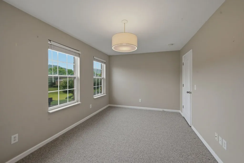 2043 Traemoor Village Drive Nashville TN 37209