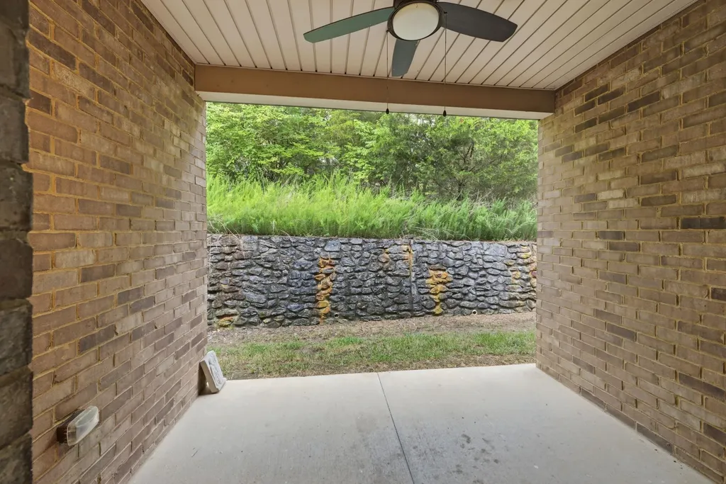 2043 Traemoor Village Drive Nashville TN 37209