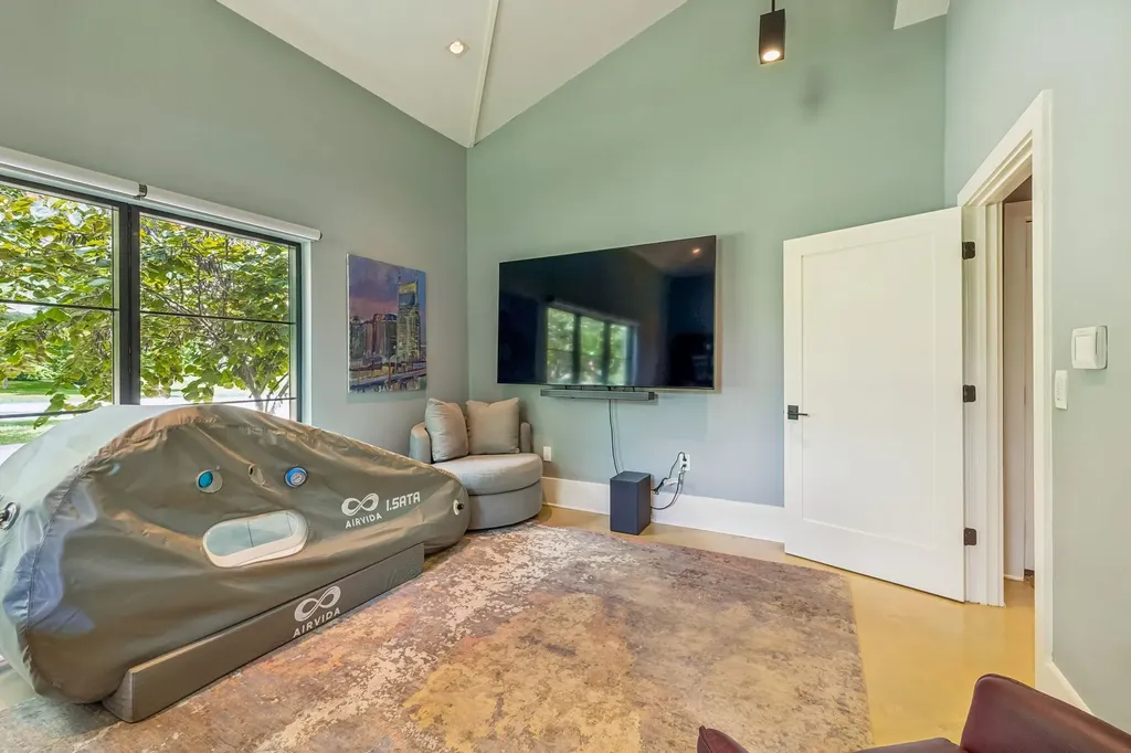6001 Sedberry Road Nashville TN 37205