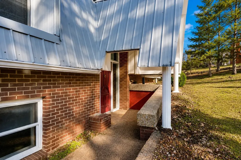 5014 Chaffin Drive Nashville TN 37221