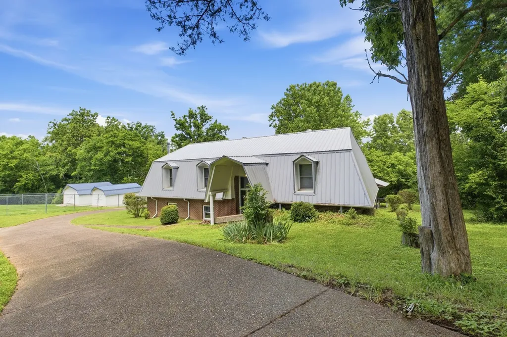 5014 Chaffin Drive Nashville TN 37221