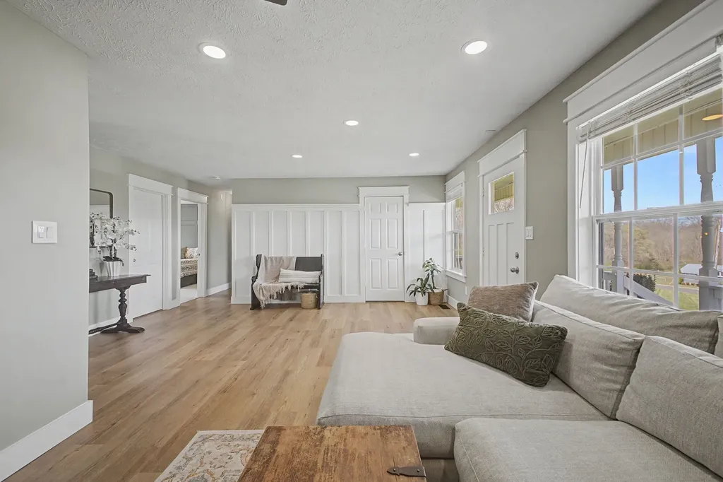 106 Christina Drive Columbia TN 38401