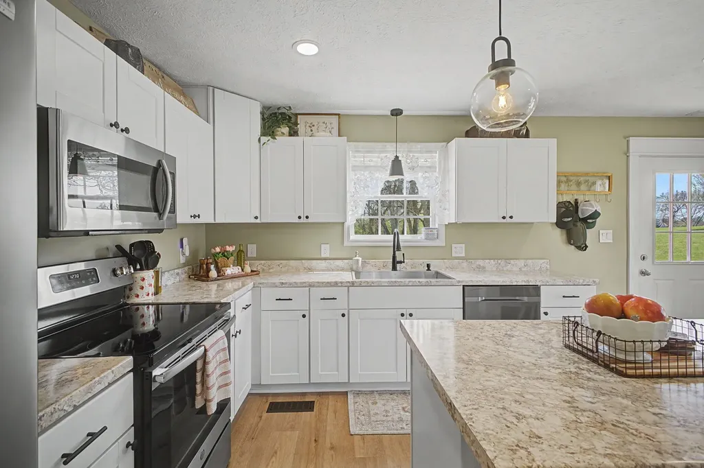 106 Christina Drive Columbia TN 38401
