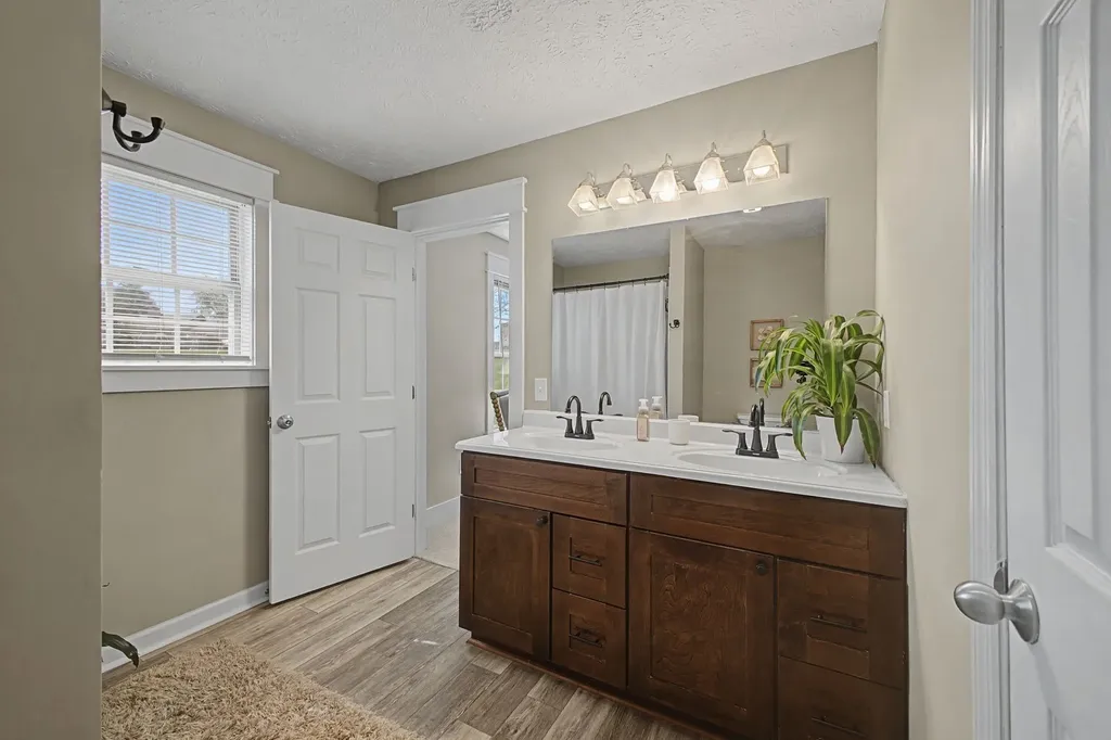 106 Christina Drive Columbia TN 38401