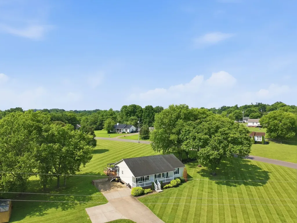 106 Christina Drive Columbia TN 38401