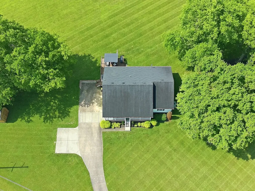 106 Christina Drive Columbia TN 38401