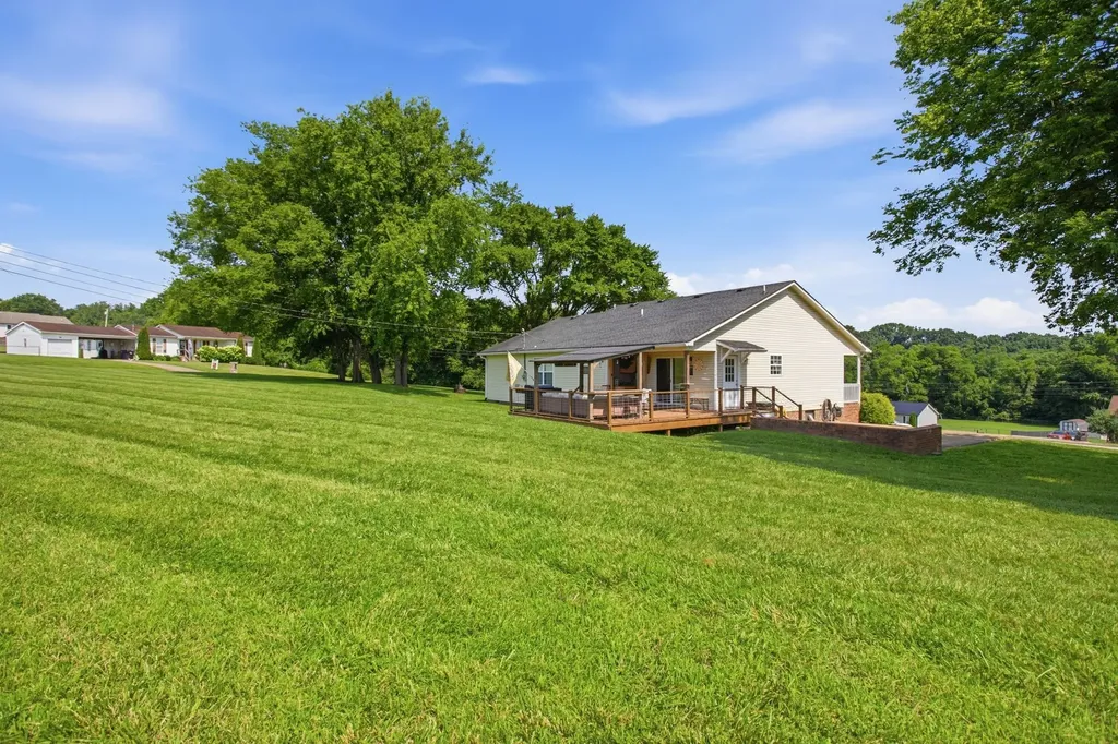 106 Christina Drive Columbia TN 38401