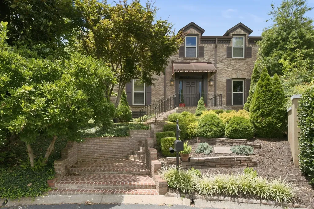 165 Charleston Park Nashville TN 37205