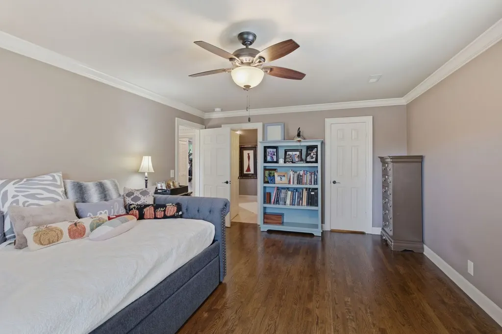 165 Charleston Park Nashville TN 37205