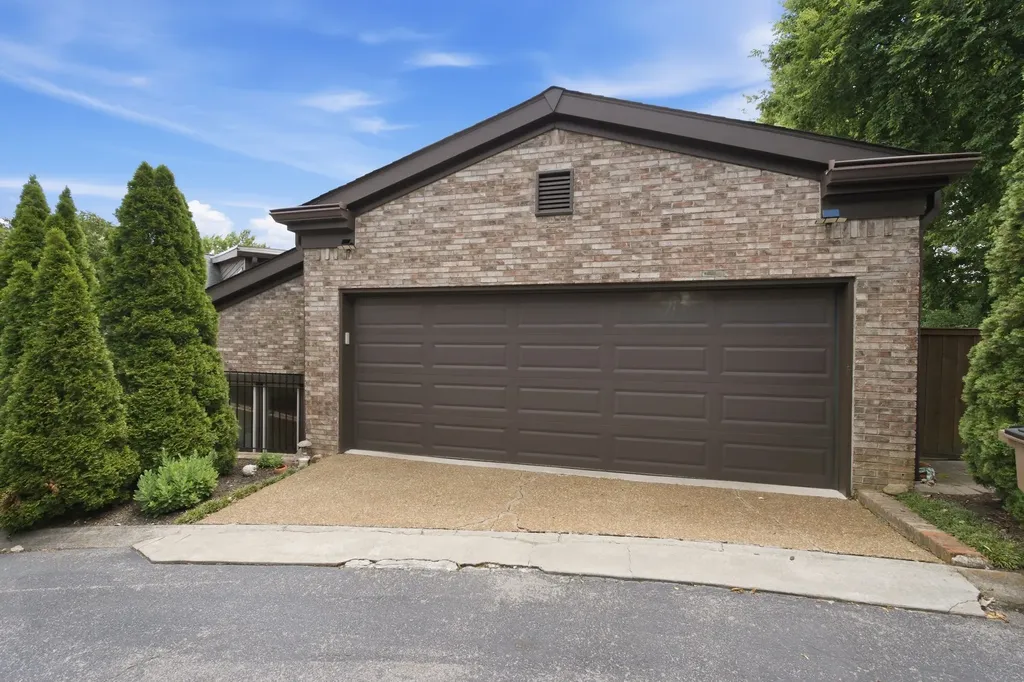 165 Charleston Park Nashville TN 37205