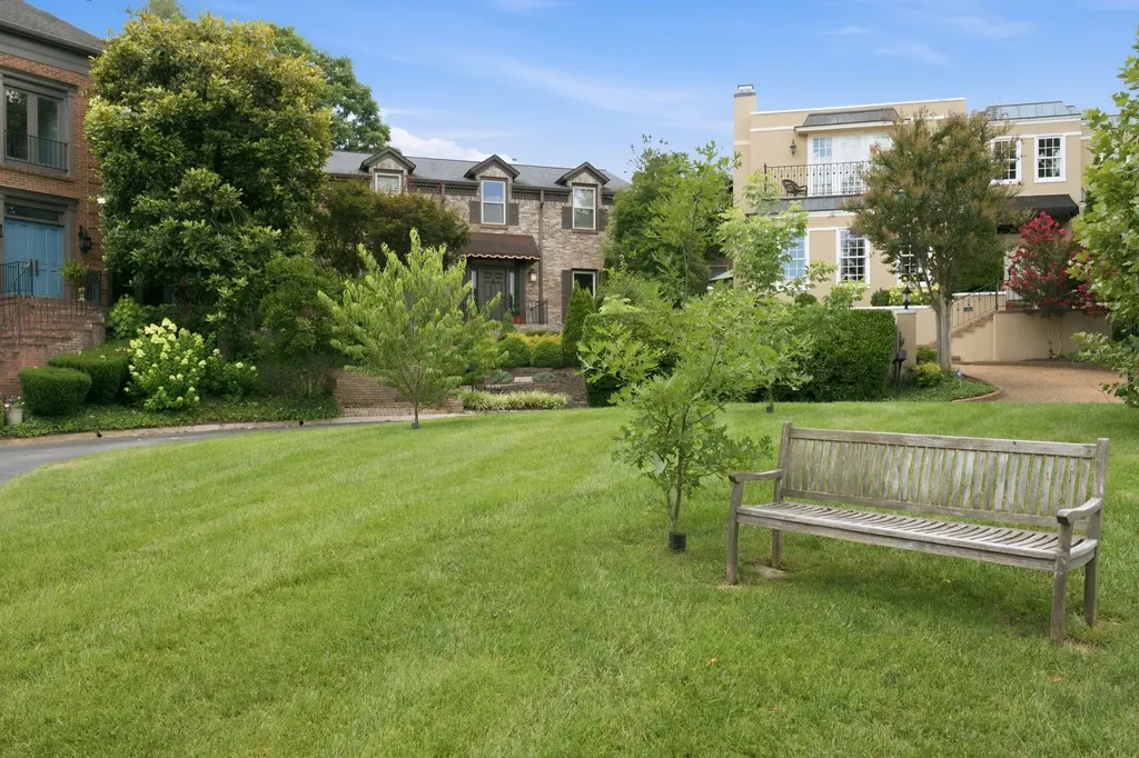 165 Charleston Park Nashville TN 37205