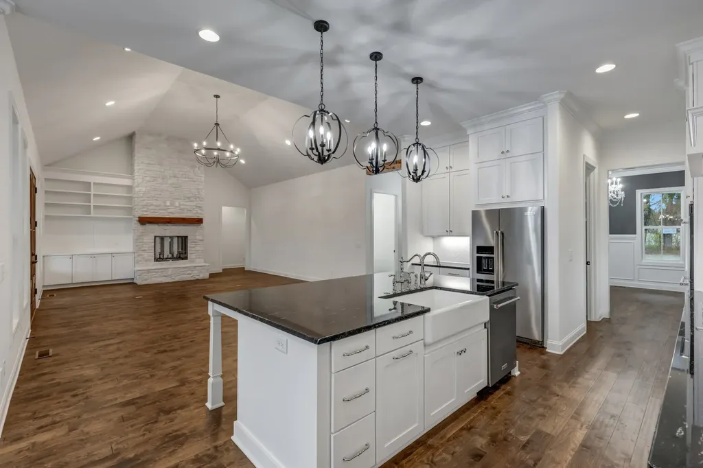 7483 Liberty Road Fairview TN 37062