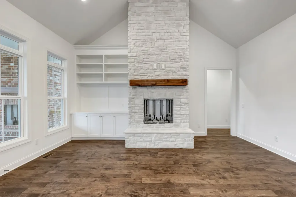 7483 Liberty Road Fairview TN 37062