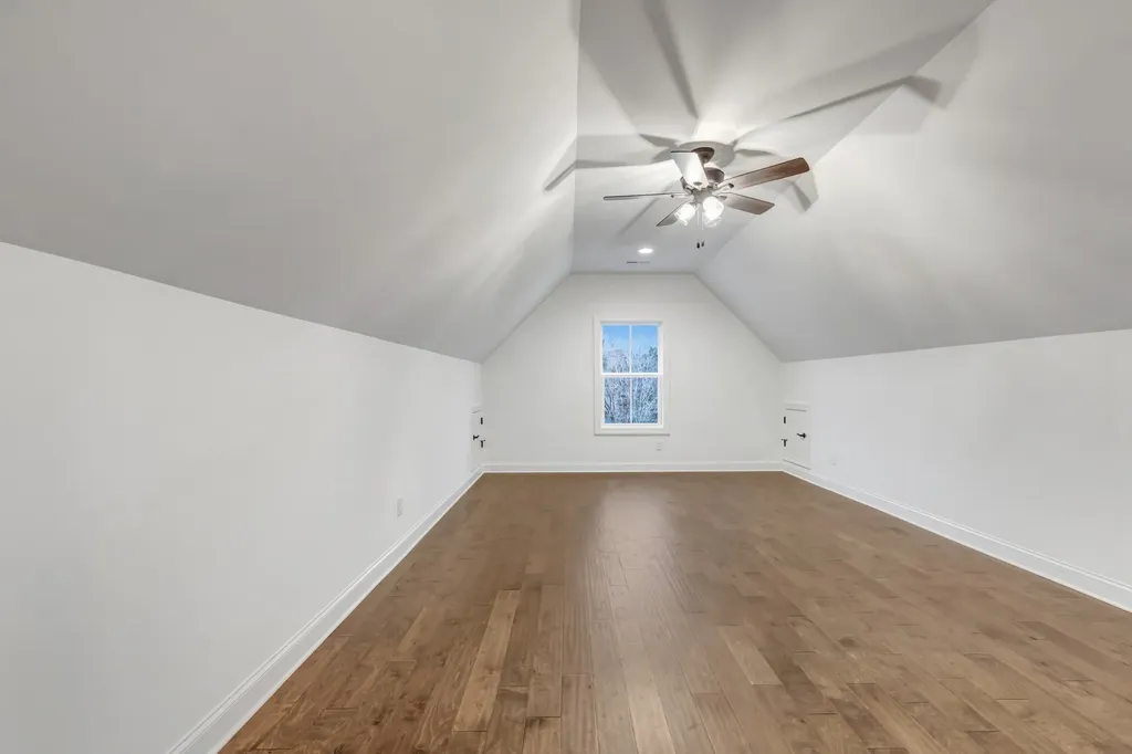 7483 Liberty Road Fairview TN 37062