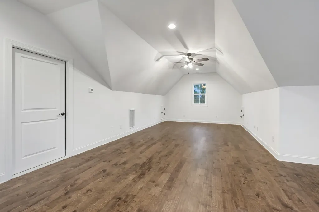 7483 Liberty Road Fairview TN 37062