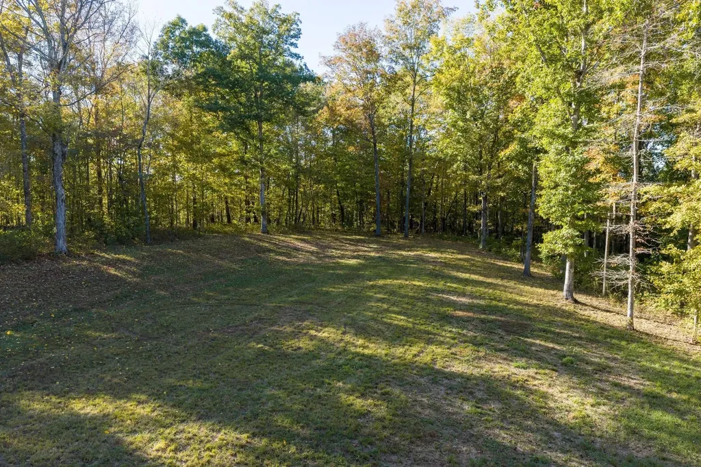 7483 Liberty Road Fairview TN 37062