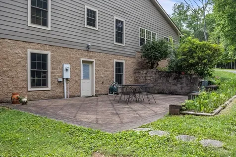 10328 Highway 147 Stewart TN 37175