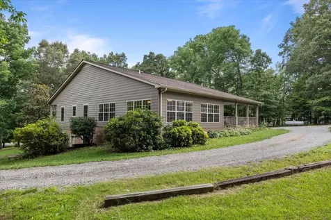 10328 Highway 147 Stewart TN 37175