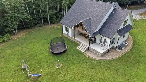 209 Tree Hill Lane Lynchburg TN 37352