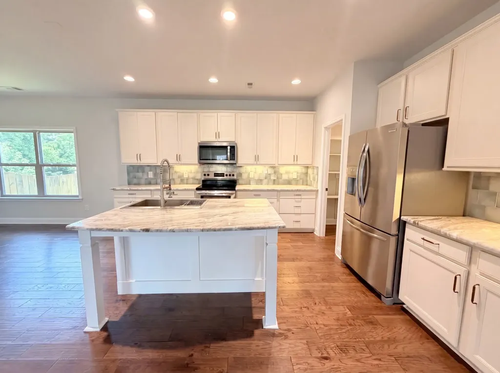 210 Bexley Way White House TN 37188