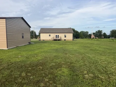 25 Aldridge Road Leoma TN 38468