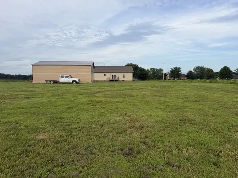 25 Aldridge Road Leoma TN 38468