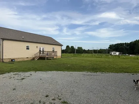 25 Aldridge Road Leoma TN 38468