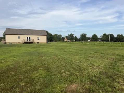 25 Aldridge Road Leoma TN 38468