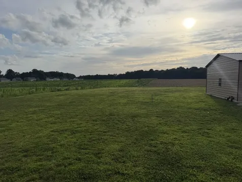 25 Aldridge Road Leoma TN 38468
