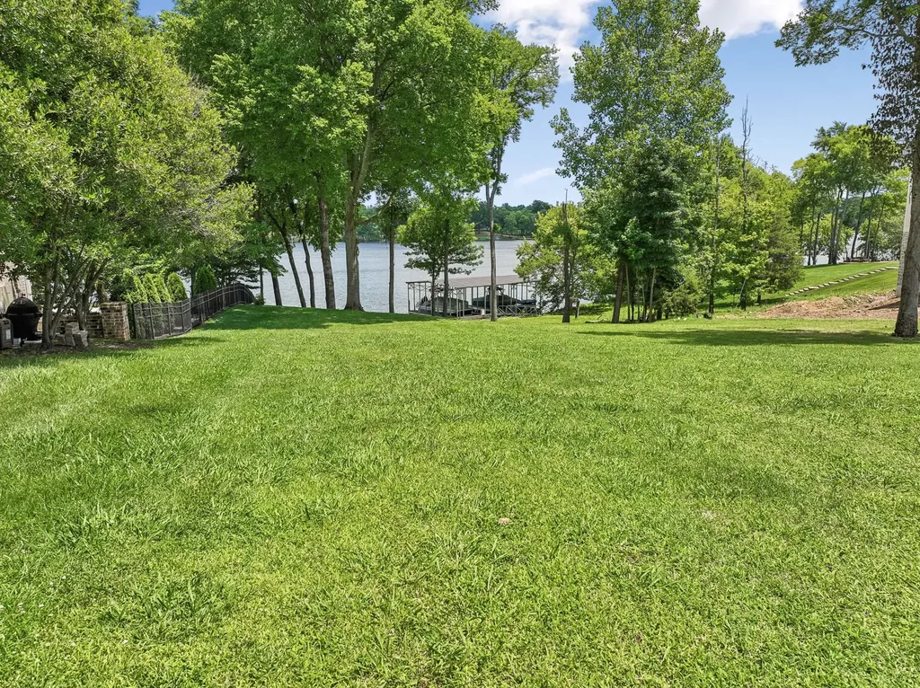 822 Plantation Way Gallatin TN 37066