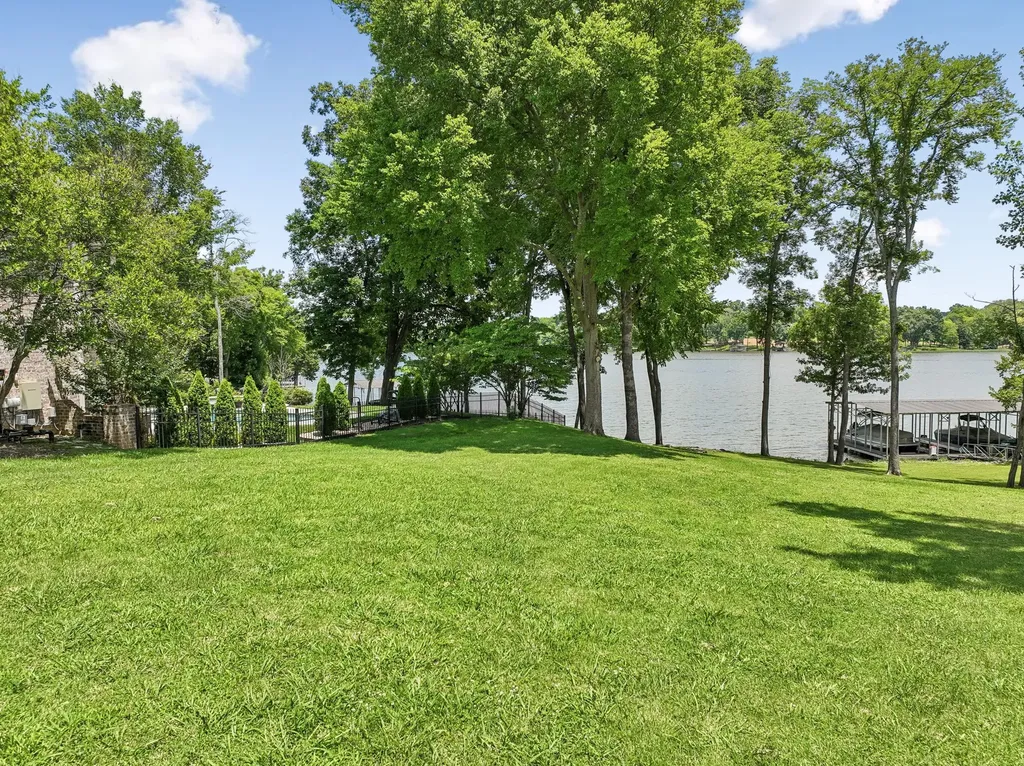 822 Plantation Way Gallatin TN 37066