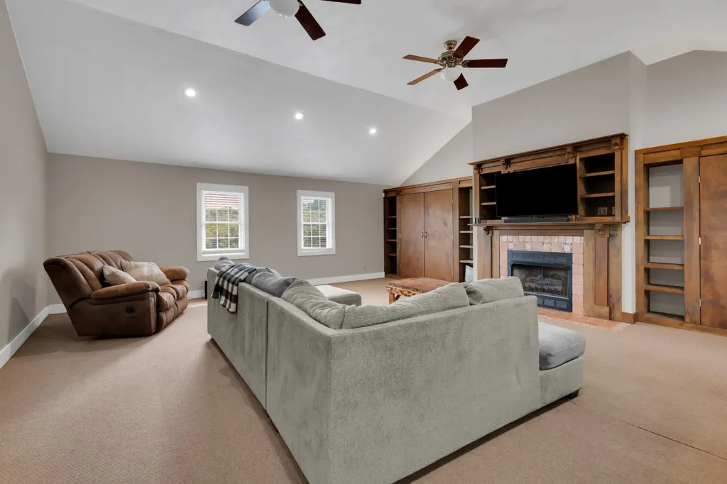 6933 Winchester Highway Winchester TN 37398