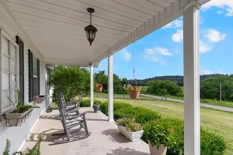 6933 Winchester Highway Winchester TN 37398