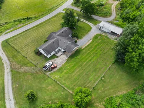 6933 Winchester Highway Winchester TN 37398