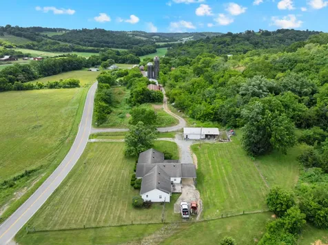 6933 Winchester Highway Winchester TN 37398