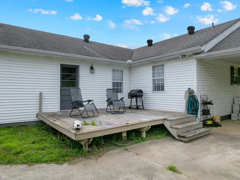 6933 Winchester Highway Winchester TN 37398