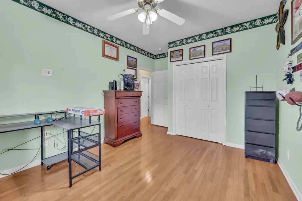 794 Parade Court Clarksville TN 37040